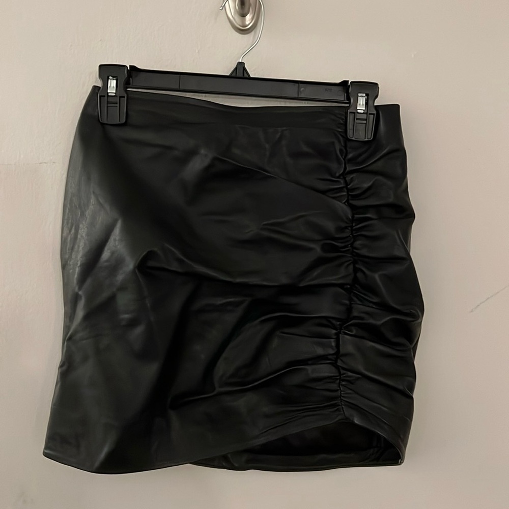 LAMARQUE LEATHER SKIRT XS